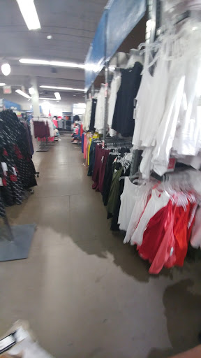 Clothing Store «Old Navy», reviews and photos, 1009 Flatbush Ave, Brooklyn, NY 11226, USA