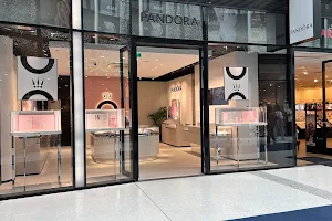 PANDORA Store Den Haag image