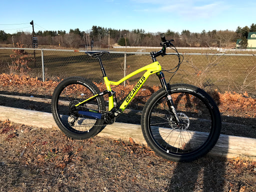 Bicycle Store «Decarolis Brothers Cyclists», reviews and photos, 489 Essex St, Lawrence, MA 01840, USA