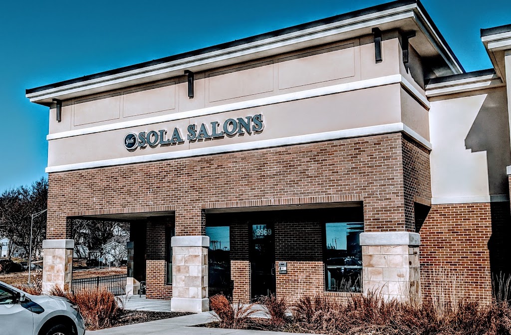 Sola Salon Studios 66212