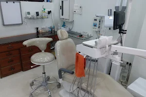 Saxena Dental Care Implant And orthodontic Centre image