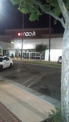 Shopping Mall «River Park Shopping Center», reviews and photos, 71 E Via la Plata, Fresno, CA 93720, USA