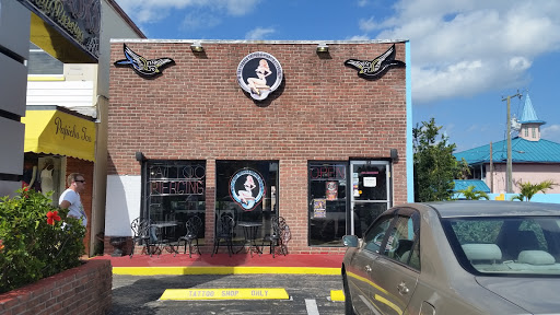 Tattoo Shop «The Corner Tattoo and Piercing Studio», reviews and photos, 112 Dixie Ln, Cocoa Beach, FL 32931, USA