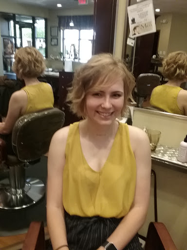 Beauty Salon «Moxie Salon & Spa», reviews and photos, 340 Miller Rd, Hiawatha, IA 52233, USA