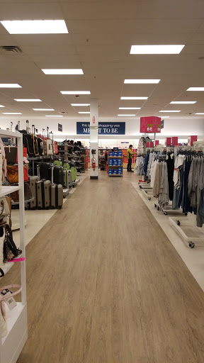 Department Store «Marshalls», reviews and photos, 70 Worcester-Providence Turnpike, Millbury, MA 01527, USA