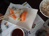Plats et boissons du Restaurant japonais Sushi Wallace à Puteaux - n°9