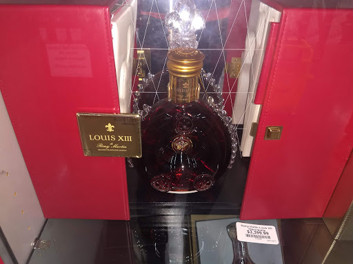 Liquor Store «Lees Discount Liquor», reviews and photos, 1450 W Horizon Ridge Pkwy #415, Henderson, NV 89012, USA