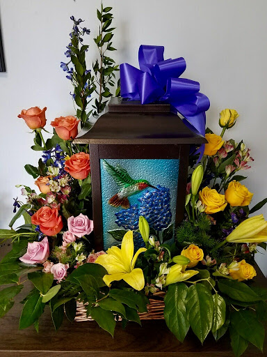 Florist «Turning Over A New Leaf Flowers and Gifts», reviews and photos, 313 W Main St, Gas City, IN 46933, USA
