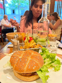 Hamburger du Restaurant français Café Gustave à Paris - n°13
