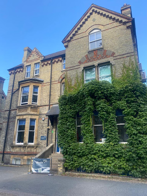 Studio Cambridge (English Language School)