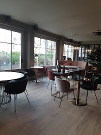 Atmosphère du KARA Restaurant Bar Lounge, Hôtel à Sainte-Anne-d'Auray - n°6