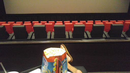 Movie Theater «Cobb Daytona Luxury Theatres», reviews and photos, 1850 Legend lane E100, Daytona Beach, FL 32114, USA