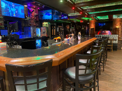 Caribbean Restaurant «Bonfire Mofongo House and Lounge», reviews and photos, 999 Market St, Paterson, NJ 07513, USA