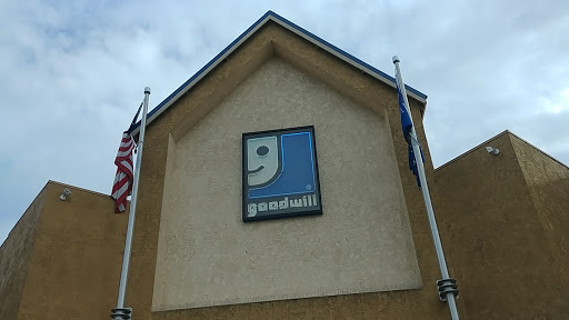 Thrift Store «Goodwill», reviews and photos, 4126 Manzanita Ave, Carmichael, CA 95608, USA