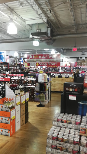 Liquor Store «BevMax», reviews and photos, 835 E Main St, Stamford, CT 06902, USA