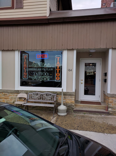 Tattoo Shop «American Outlaw Tattoo», reviews and photos, 164 Park Ave, Amherst, OH 44001, USA