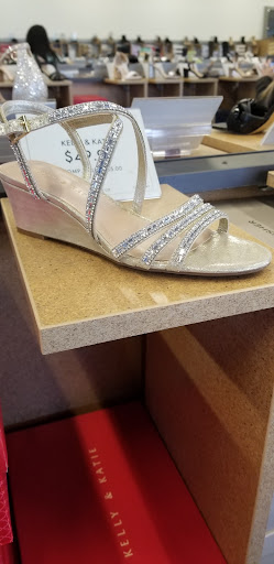 Shoe Store «DSW Designer Shoe Warehouse», reviews and photos, 120 Market St, Collegeville, PA 19426, USA