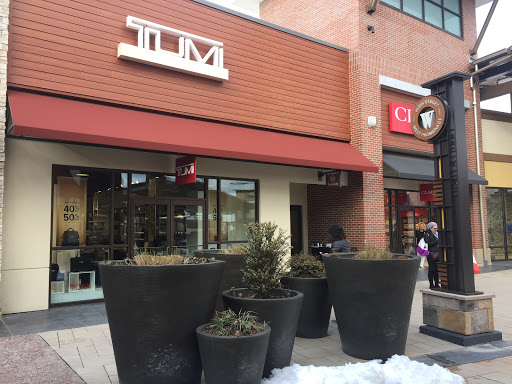 TUMI Outlet Store - Clarksburg