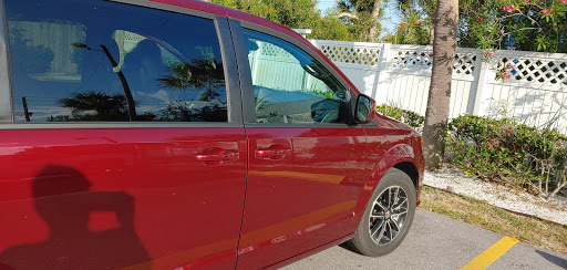 Liquor Store «Norman’s Liquors and Fine Wines», reviews and photos, 5235 Gulf Blvd, St Pete Beach, FL 33706, USA