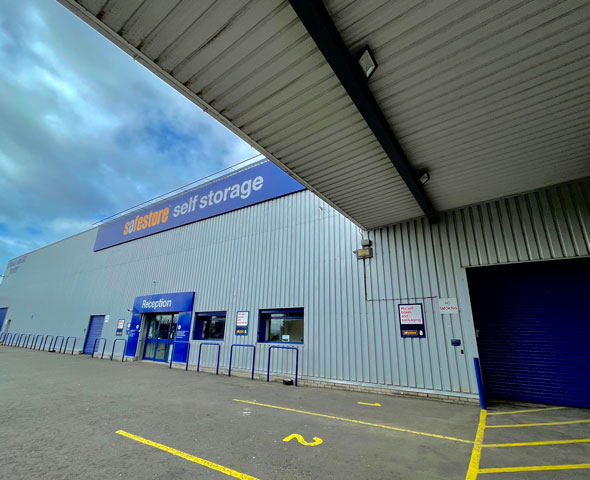 Reviews of Safestore Self Storage Glasgow North in Glasgow - Moving company
