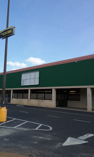 Grocery Store «Harveys Supermarket», reviews and photos, 17932 Main St N Suite 6, Blountstown, FL 32424, USA