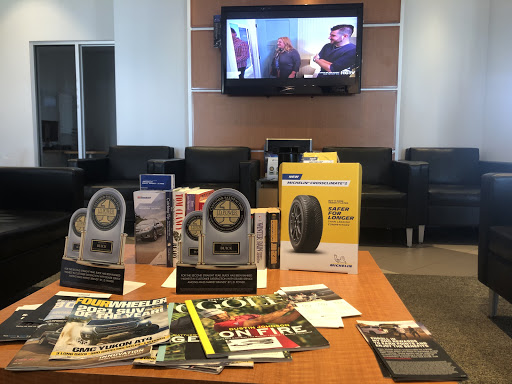 Car Dealer «Worden-Martin Buick GMC», reviews and photos, 1404 N Dunlap St, Savoy, IL 61874, USA