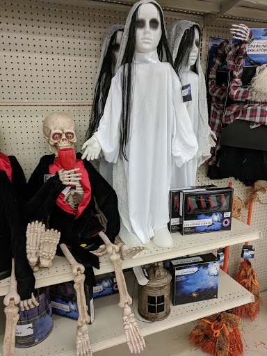 Discount Store «Big Lots», reviews and photos, 2445 Nashville Rd, Bowling Green, KY 42101, USA