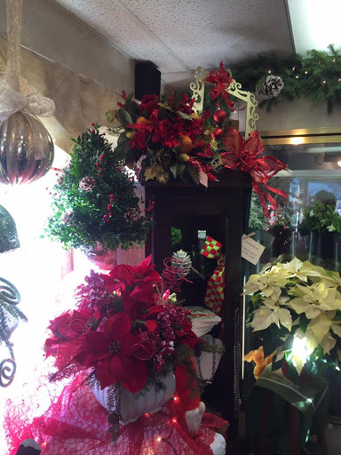Florist «The Flower Boutique», reviews and photos, 4 Veschi Ln N, Mahopac, NY 10541, USA