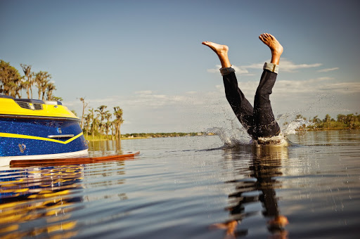 Boat Dealer «Norcal MasterCraft Discovery Bay Mall - Showroom / ProShop», reviews and photos, 1520 Discovery Bay Blvd #200, Discovery Bay, CA 94505, USA