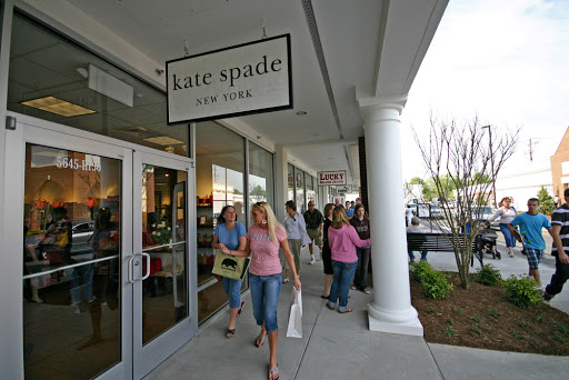 Shopping Mall «Williamsburg Premium Outlets», reviews and photos, 5715 Richmond Rd, Williamsburg, VA 23188, USA