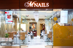 M Nails & Spa