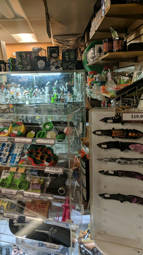 Tobacco Shop «Euphoria Cigar and Hookah Lounge», reviews and photos, 1565 Black Rock Turnpike, Fairfield, CT 06825, USA