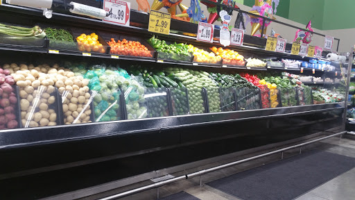 Grocery Store «Superior Grocers», reviews and photos, 4308 Slauson Ave, Maywood, CA 90270, USA