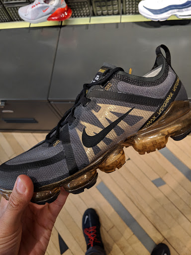 Running Store «Nike Running Bucktown», reviews and photos, 1640 N Damen Ave, Chicago, IL 60647, USA