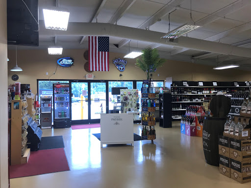 Liquor Store «Interstate Wine & Spirits», reviews and photos, 1427 Interstate Dr, Cookeville, TN 38501, USA