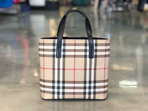 Consignment Shop «SecondHand Savvys», reviews and photos, 210 S Kings Ave, Brandon, FL 33511, USA