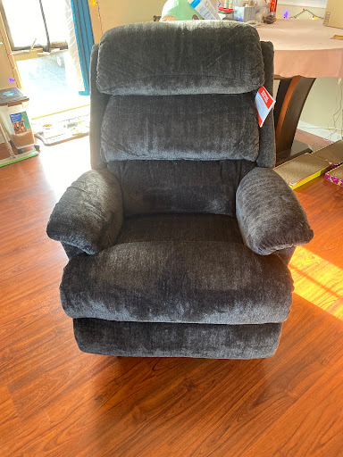 Furniture Store «La-Z-Boy Furniture: Warehouse», reviews and photos, 20752 SW 120th Ave, Tualatin, OR 97062, USA