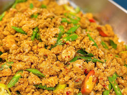 ข้าวแกงบ้านบึง