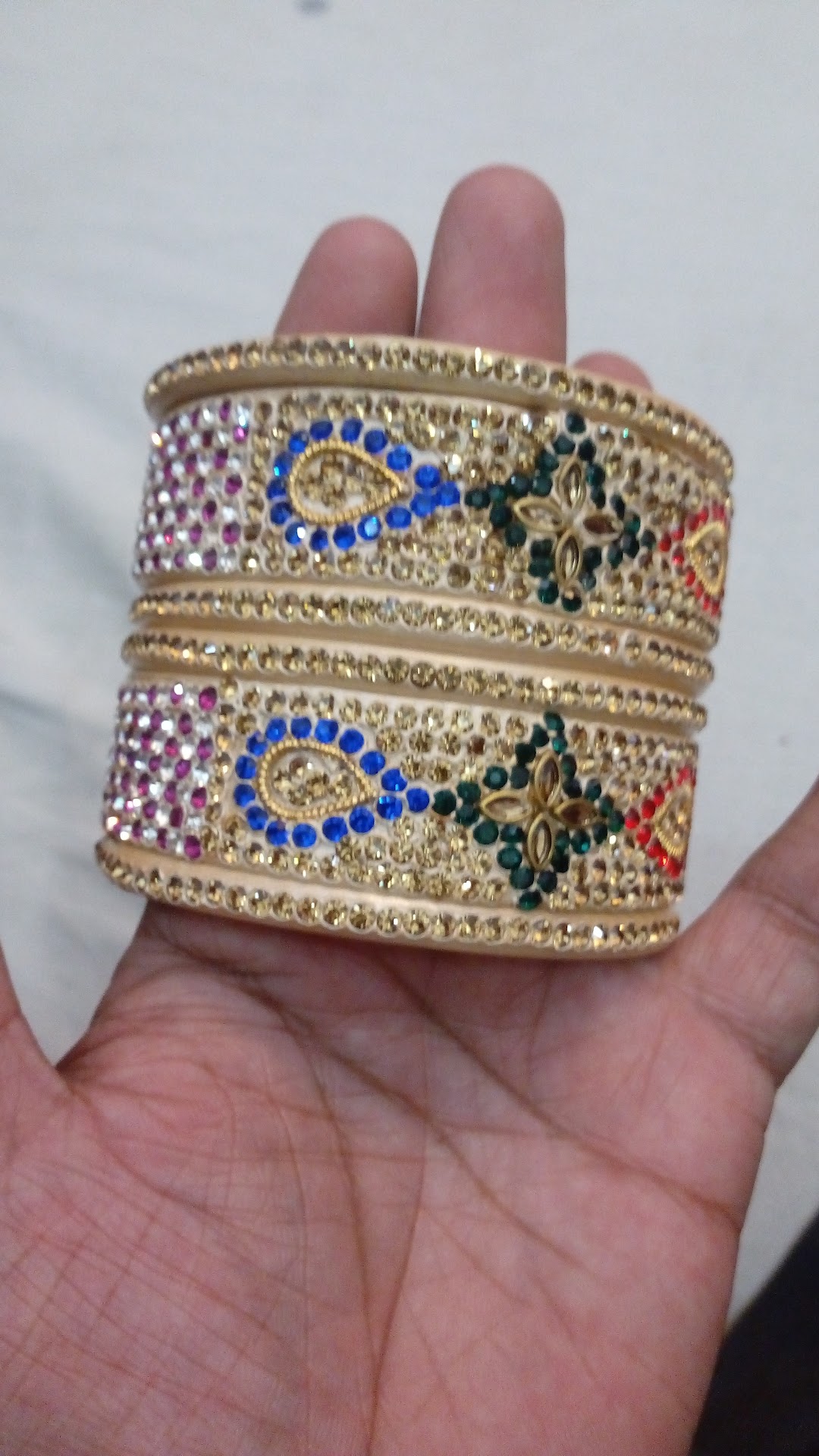 Bhavya Bangles