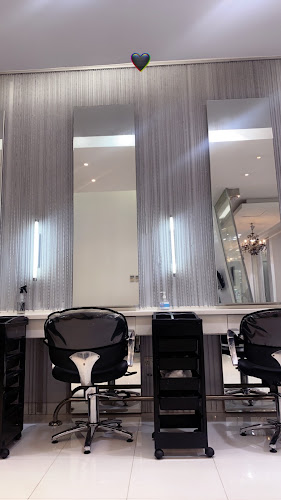 Moonlight Salon - خدمة إزالة الشعر بالليزر