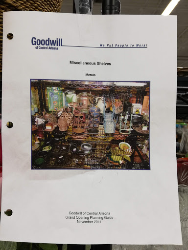 Thrift Store «Lindsay & Warner Goodwill Retail Store & Donation Center», reviews and photos, 874 E Warner Rd, Gilbert, AZ 85296, USA