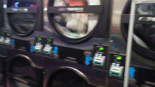 Laundromat «Perfect Wash - Express Laundry Center», reviews and photos, 420 17th St, Huntington Beach, CA 92648, USA