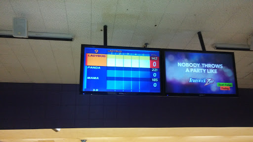 Bowling Alley «Brunswick Zone Perry Hall Lanes», reviews and photos, 4359 Ebenezer Rd, Baltimore, MD 21236, USA