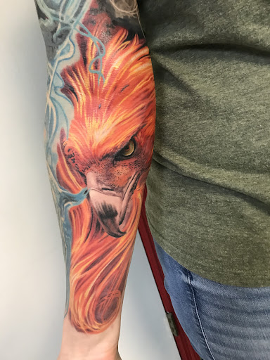 Tattoo Shop «Skeleton Crew Tattoo», reviews and photos, 907 Washington St, Columbus, IN 47201, USA