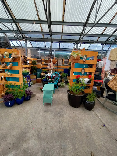 Florist «Milwaukie Floral and Garden», reviews and photos, 3306 SE Lake Rd, Milwaukie, OR 97222, USA