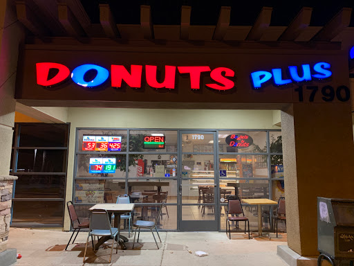 Donuts Plus, 1790 Erringer Rd, Simi Valley, CA 93065, USA, 