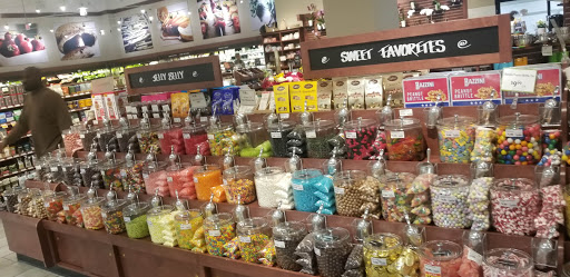 Grocery Store «The Fresh Market», reviews and photos, 8208-18 Germantown Ave, Philadelphia, PA 19118, USA