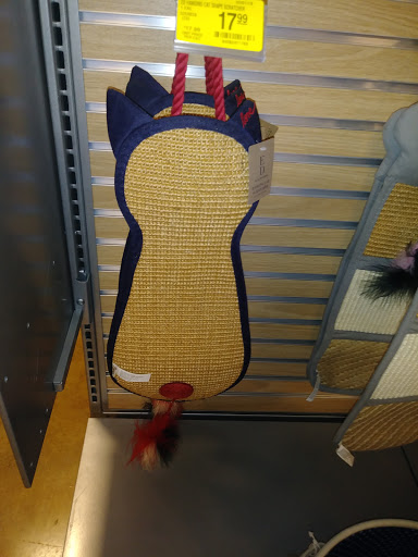 Pet Supply Store «PetSmart», reviews and photos, 15555 E 14th St, San Leandro, CA 94578, USA