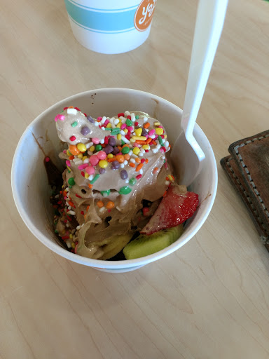 Frozen Yogurt Shop «Yolo», reviews and photos, 6 Cooper St, Memphis, TN 38104, USA
