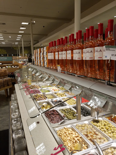 Grocery Store «Whole Foods Market», reviews and photos, 331 N Glendale Ave, Glendale, CA 91206, USA